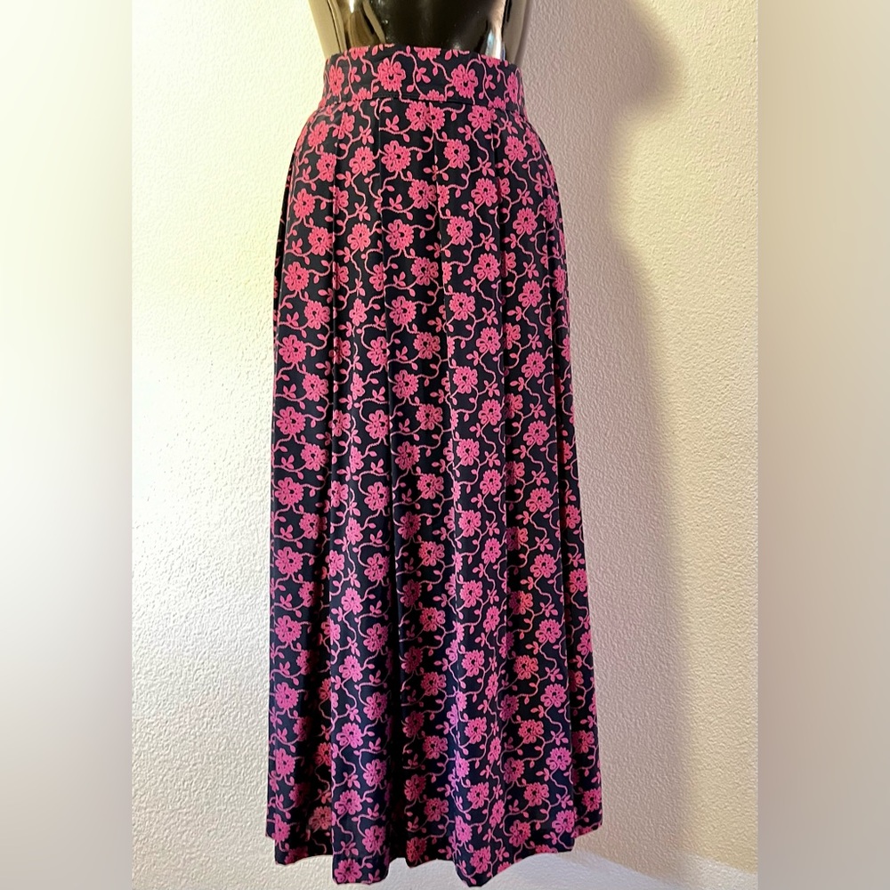 Vintage LAURA ASHLEY Floral Print Skirt, Size 10 Pleated Mid Length Skirt - Picture 3 of 6
